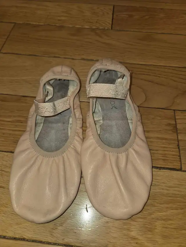 Capezio Ballet Shoes in Women's - Shoes in Calgary - Image 5