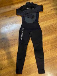 Men’s XS 3/2mm wetsuit