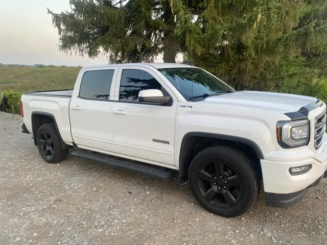 2017 GMC SIERRA 1500600959117218304002
