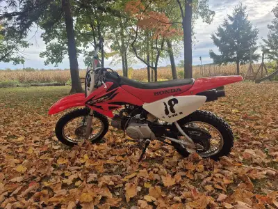 A 2006 Honda crf70f. Well maintained. Fluids just change, ready to go for Christmas. Reason for sell...