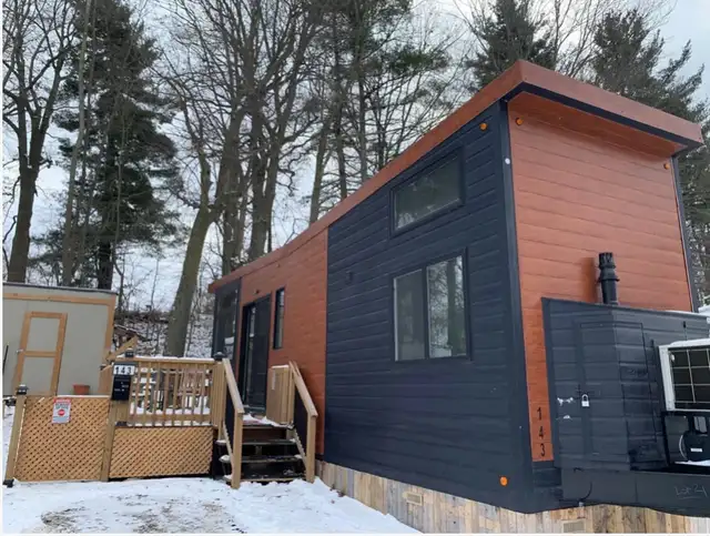 Tiny house on wheels for sale/rent in Other in Brantford - Image 2