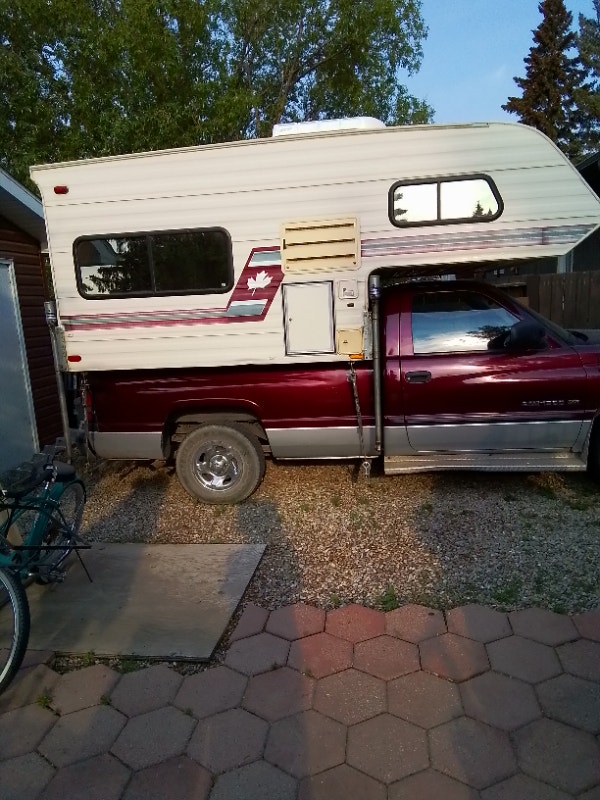 Truck camper Travel Trailers & Campers Calgary Kijiji