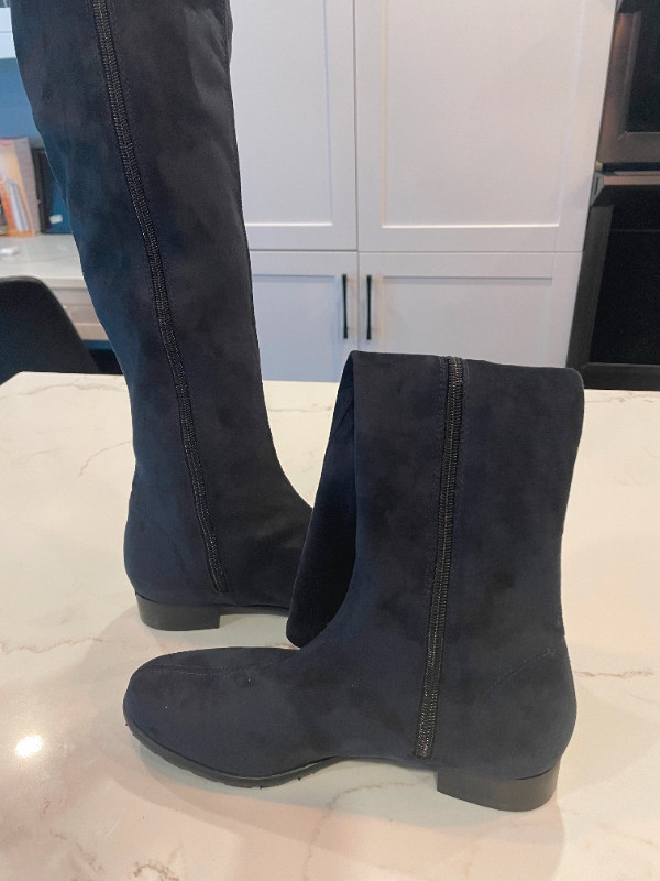 Ron White Navy Stretch Eco Suede Boot Size Euro 38/US 7.5/8 NEW in Women's - Shoes in Markham / York Region - Image 4