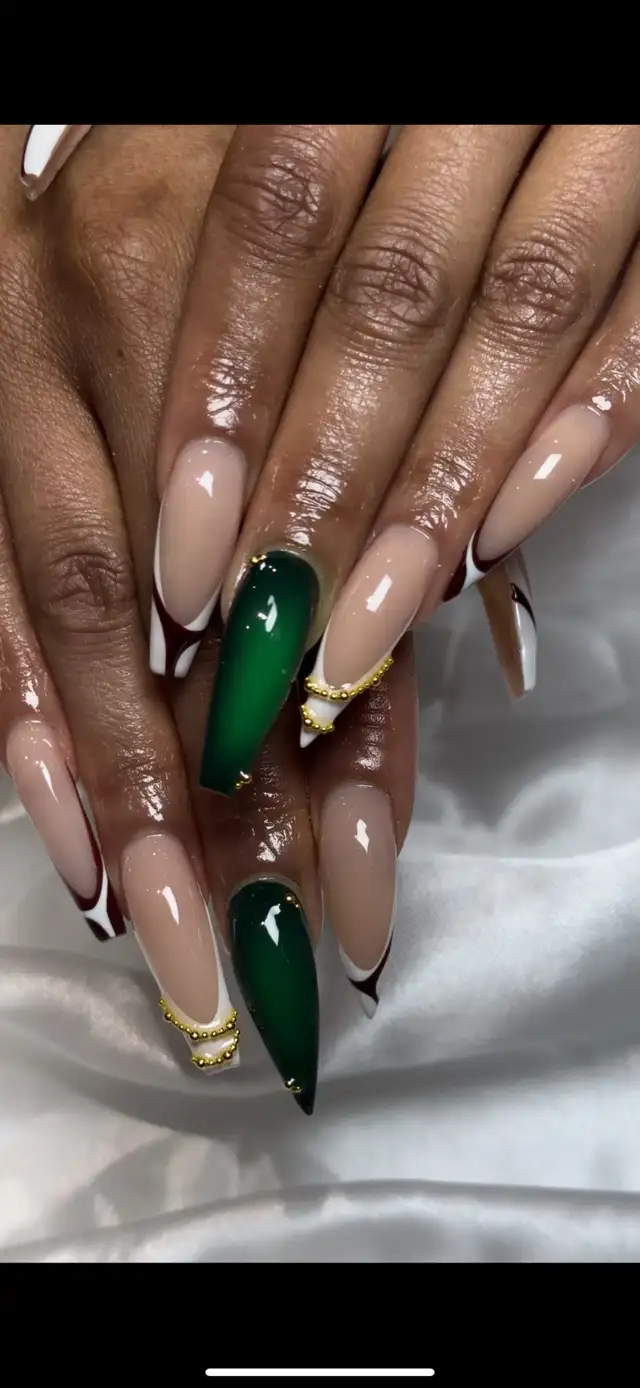 *Brampton Nail Tech* in Health and Beauty Services in Oakville / Halton Region - Image 4