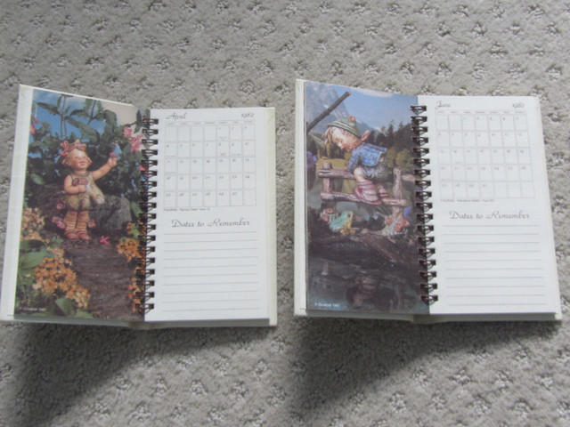 Two New 1982 M.J. Hummel Date Books in Original Boxes in Arts & Collectibles in London - Image 3