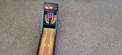 Electronic Arcade Alley-Ball Neon Series Game The Electronic Arcade Alley-Ball Neon Series Game allo...