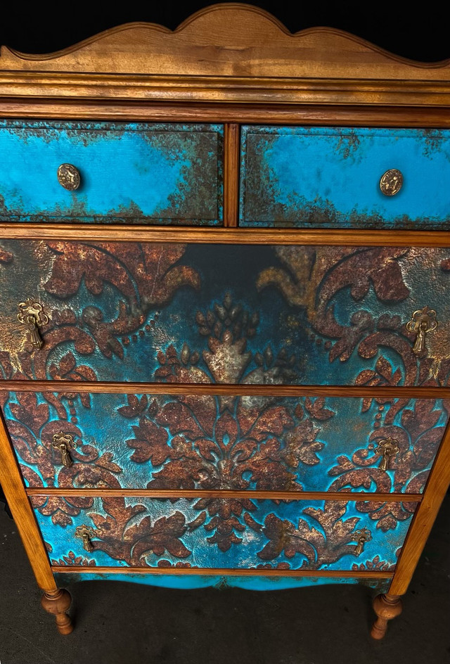 Beautiful vintage dresser in Dressers & Wardrobes in Truro - Image 3