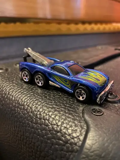 2000 HOT WHEELS TOW JAM METAL FLAKE BLUE # 211 , View more