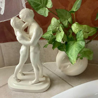 Statue des amoureux pour Saint-Valentin / rare / 35$