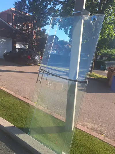 Glass shower doors - 2 panels 33x78, 27.5x78, heavy