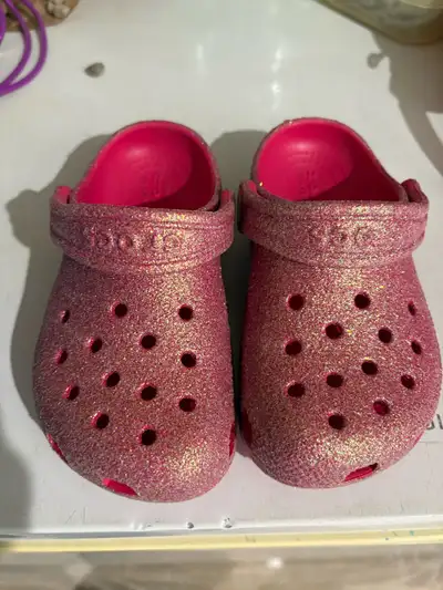 Girls Crocs size 9, View more