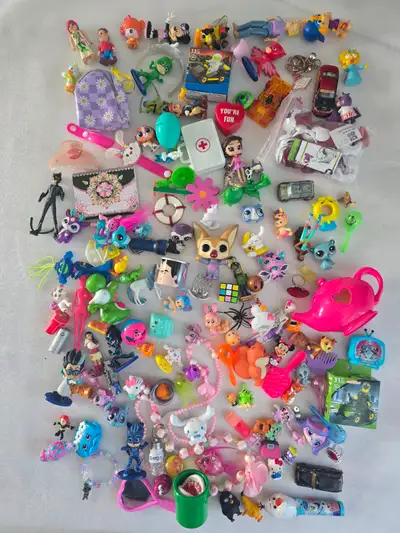 Large bundle of small toy figures. In Mill Woods, View more