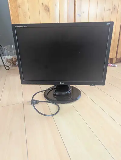 Moniteur LG 20 pouces, View more