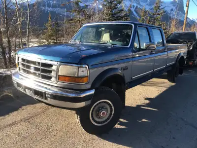 Canmore/Exshaw meetup. 7.3 idi factory turbo diesel truck, 4x4, 5speed manual, Swapped 6.0 lariat le...