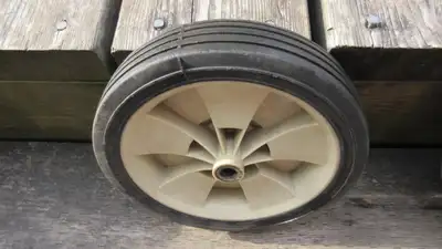** AVAILABLE Posting. Please read all of text before contacting. ** Replacement wheels used on our l...