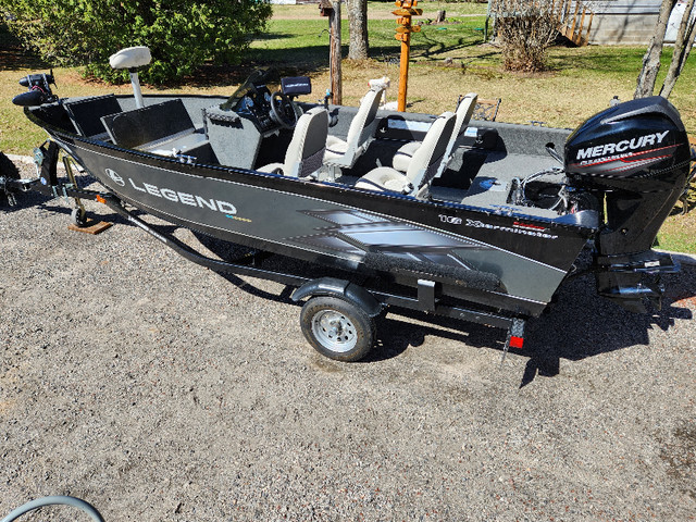 2016 LEGEND XTERMINATOR w/ Merc 4 Stroke 40HP and Trailer in Powerboats & Motorboats in North Bay