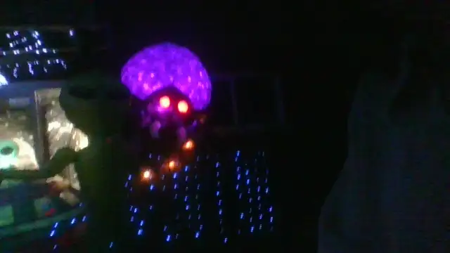 Halloween decor donations please589178997373685761