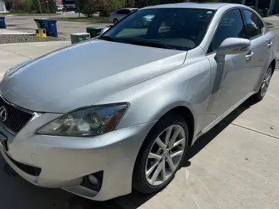 2011 Lexus IS250 AWD 239000 kilometers I’ve owned this vehicle for about 5 years now and it treated...
