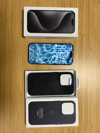 iPhone 15 Pro 128 Go - titane noir - État Neuf + Extras, View more