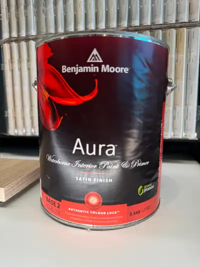 BENJAMIN MOORE Aura Satin Interior paint, discontinued formula. The ideal premium paint for trims an...