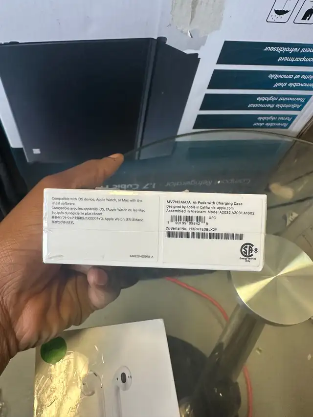 Apple Airpod brand new in Headphones in City of Toronto - Image 4