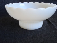 VINTAGE E.O BRODY CO. Milk Glass BOWL