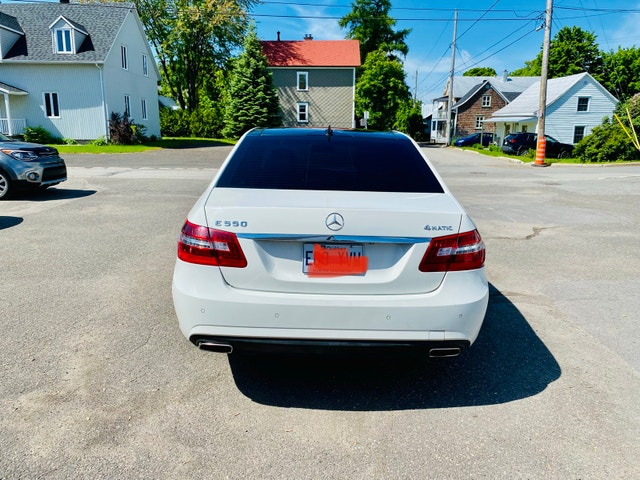 Mercedes-Benz E550 2010 — photo 4