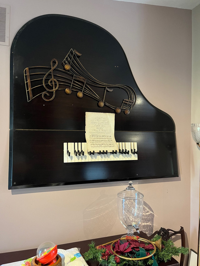 Piano art in Pianos & Keyboards in Hamilton