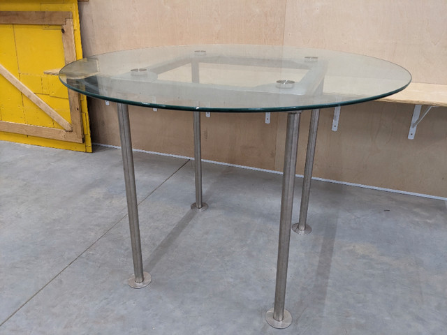 Custom Round Table All Stainless Steel & Glass High Quality in Other Tables in Hamilton - Image 2