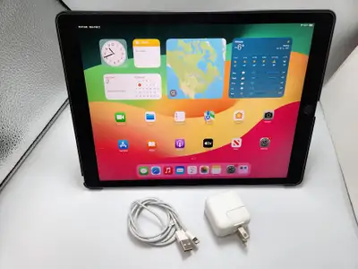 iPad Pro 12.9” 2nd Wifi/Lte 256gb 3 Months Warranty W/Charger, View more