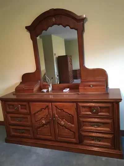 Solid Oak bedroom suite, View more