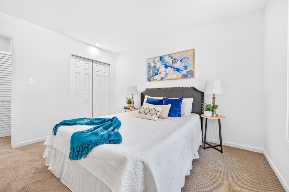 House For Sale, photo 11 of 19