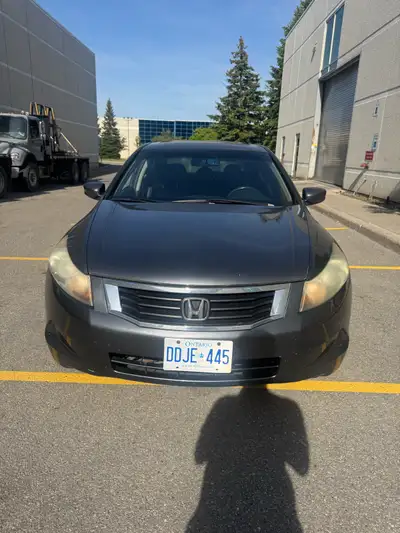 2008 Honda accord $3500 or best offer 249000 kms