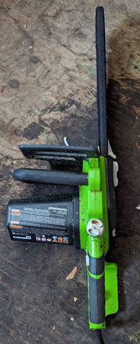 Greenworks 12A Electric Chainsaw 16"