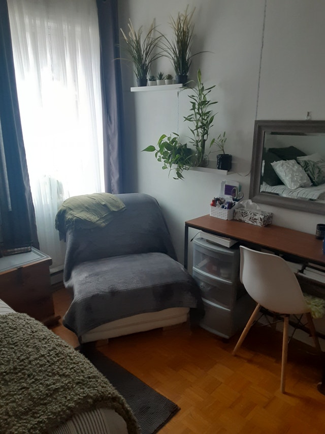 Chambre à louer/Room to rent Longueuil — photo 3