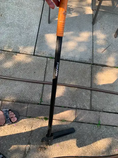 fiskars weed eater or very best offer, View more