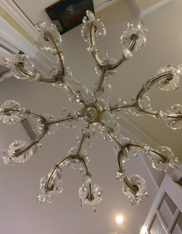 2 Italian chrystal chandeliers in Indoor Lighting & Fans in Barrie - Image 3
