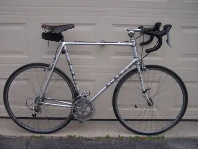 Tall 1986 ALAN Record “586”, View more