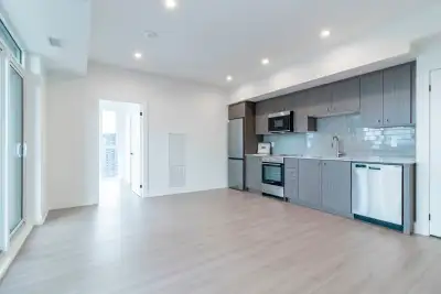 Experience modern living at its finest at Station Park! This brand new 2 bed, 2 bath corner suite in...