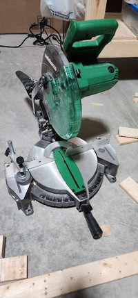 Metabo HPT miter saw **Mint Condition **$120