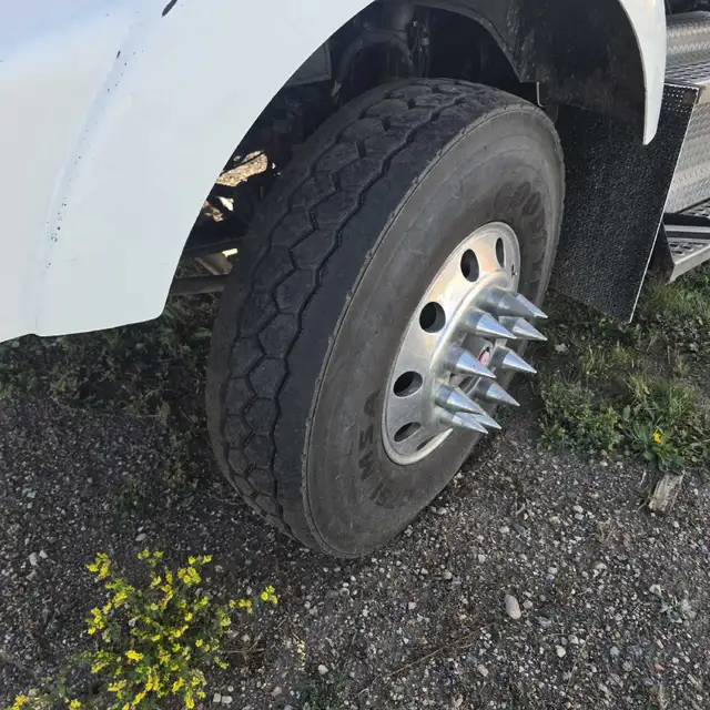 T800 kenworth in Heavy Trucks in Saskatoon - Image 9