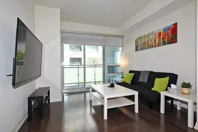 Fully Furnished 1 Bedroom Suite – Downtown - Avail July 15