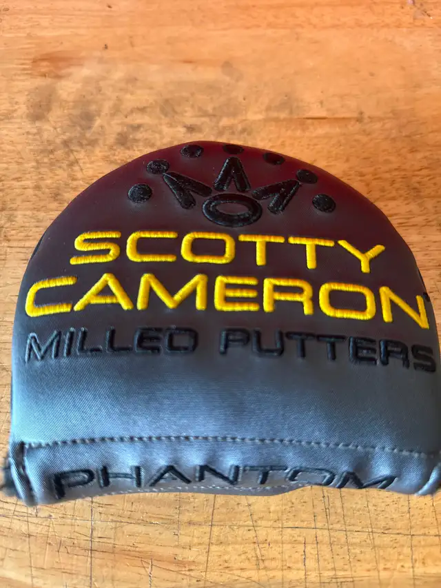 Titleist Scotty custom made putter from Callaway539802468479160321