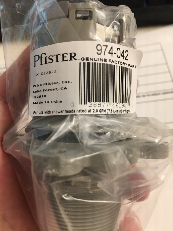 Price Pfister 974-042 Single Lever Ceramic Cartridge in Plumbing, Sinks, Toilets & Showers in City of Toronto