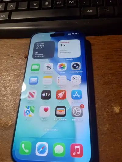IPHONE 17 PRO **À VENDRE URGENT**., View more