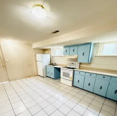 1 room for rent in a 2 bedroom walkout basement in malton close to all amenities like mall bus stop...
