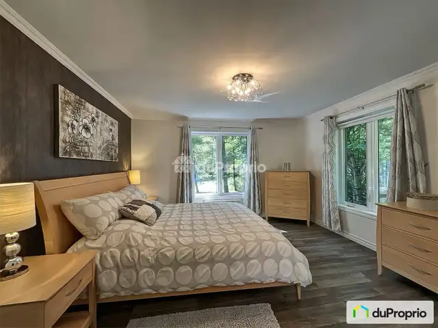 Propriété sur un domaine privé avec accès au Lac Memphrémagog in Houses for Sale in Sherbrooke - Image 8