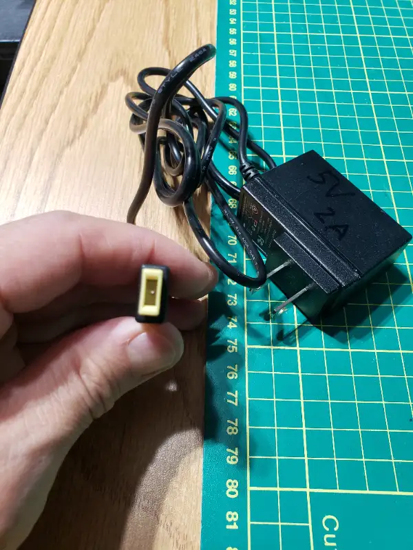 5 V Power Supply DC 5V Unit 2A Transformer AC 110V to DC 5 Vol. in General Electronics in Oshawa / Durham Region - Image 2