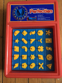 Vtg Stratego , jeu de société 1986 , Milton Bradley 4916 xs jeu militaire ,  jeu de combat soldat 2 joueurs à partir de 10 ans -  Canada