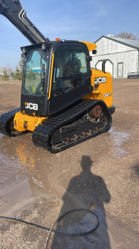 JCB track skid steer 300T